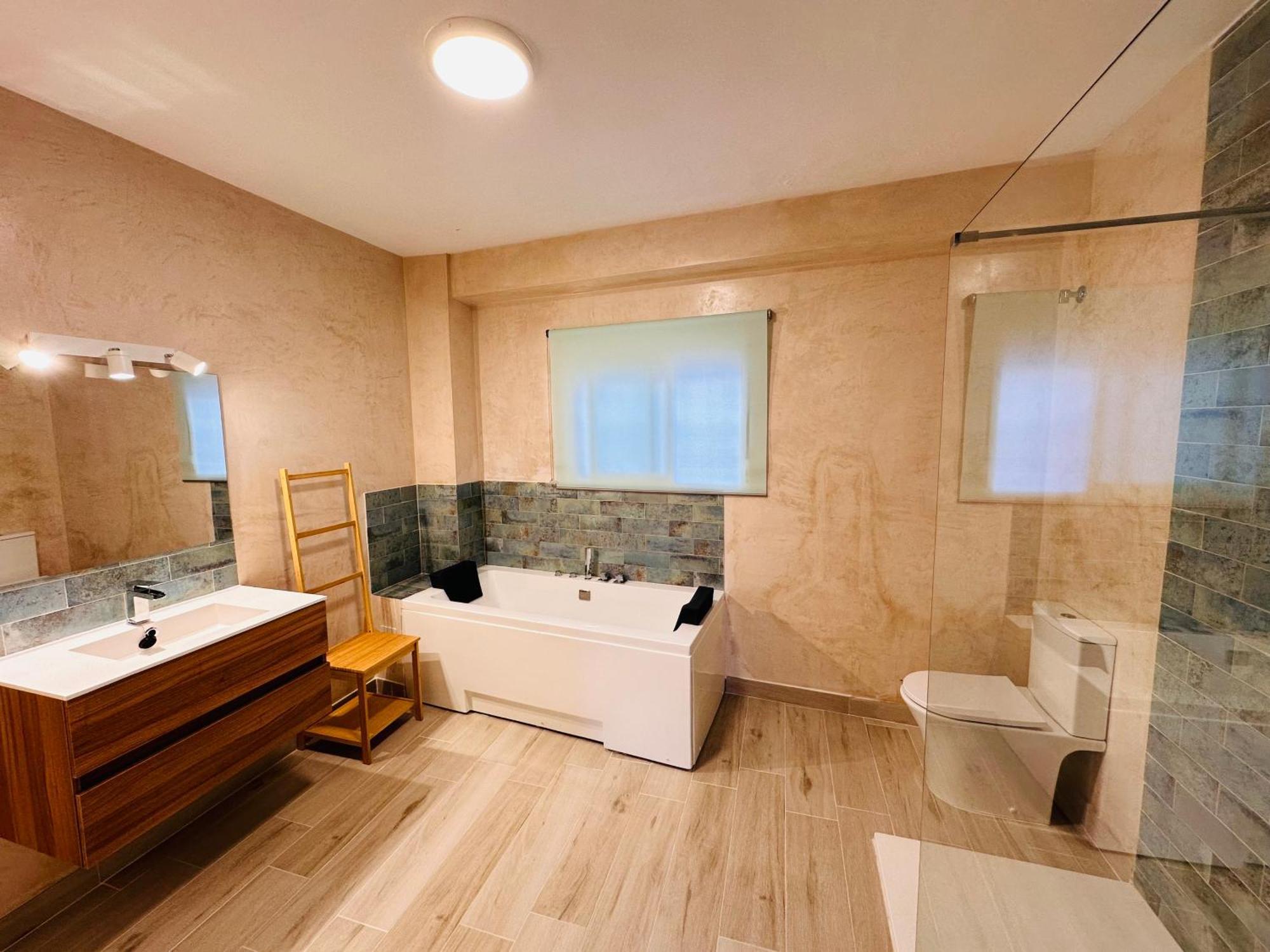 Cherry Jacuzzi Apartment Ronda Buitenkant foto